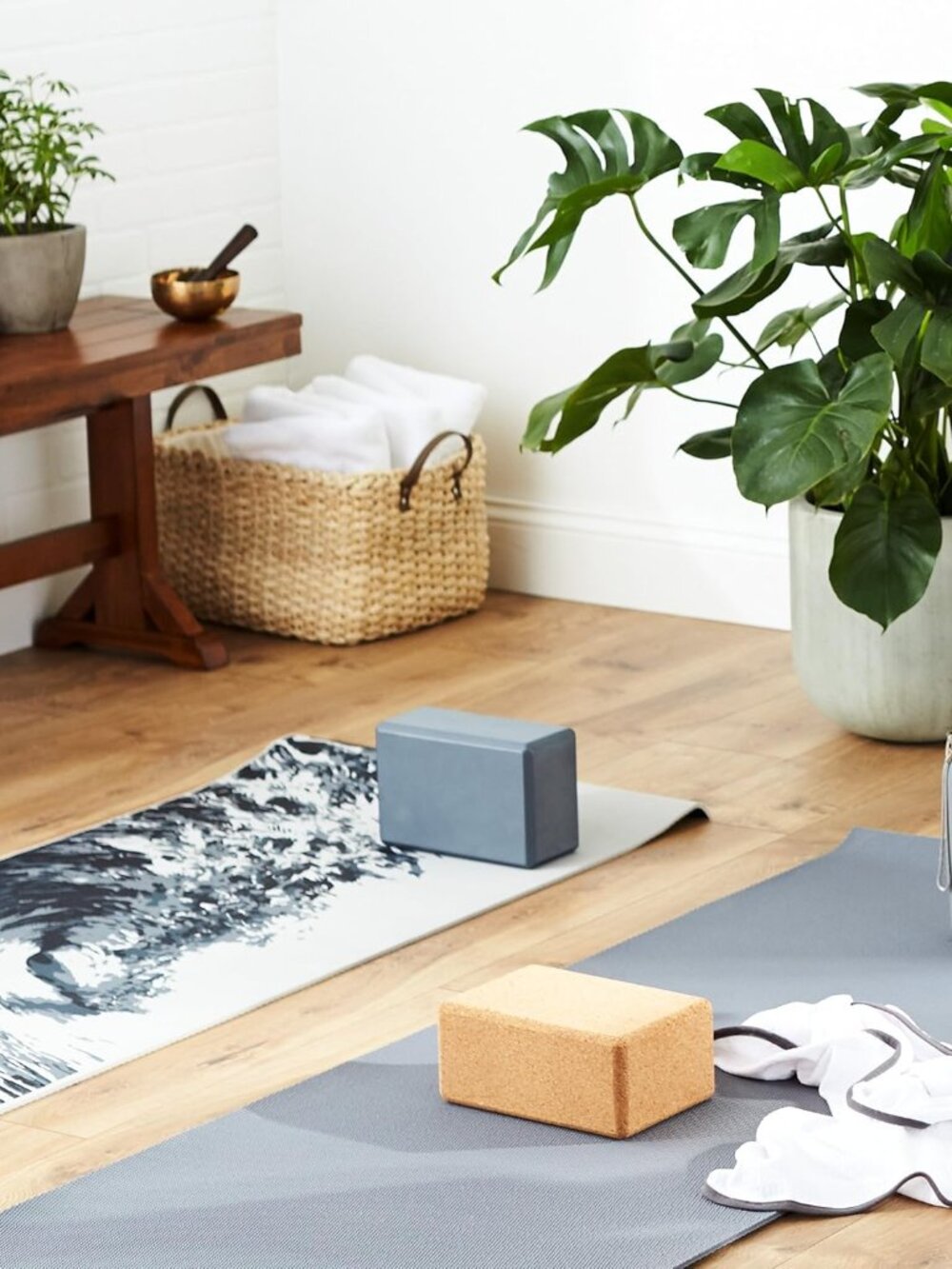 Yoga Block - Fine-Grain Cork Block, Yoga Equipment, Home Gym Accessory, Pilates - Picture 10 of 10